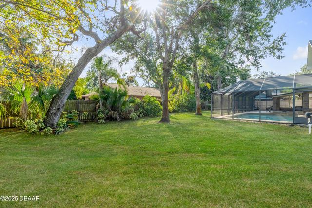 2 Red Cedar Court, Ormond Beach, FL 32174