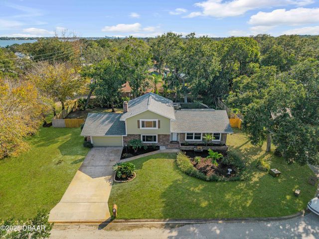 2 Red Cedar Court, Ormond Beach, FL 32174