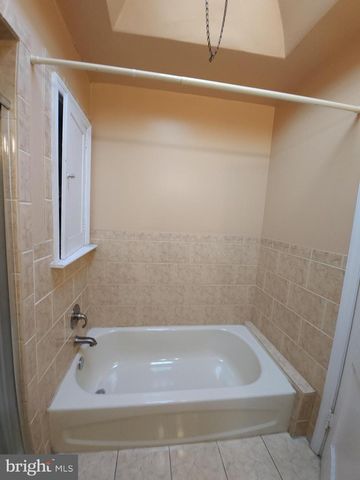 1439 E HOWELL ST, Philadelphia, PA 19149