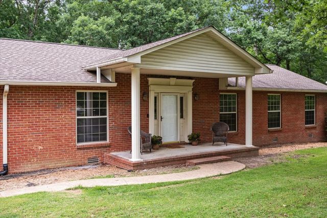 954 Dogwood Dr, New Johnsonville, TN 37134