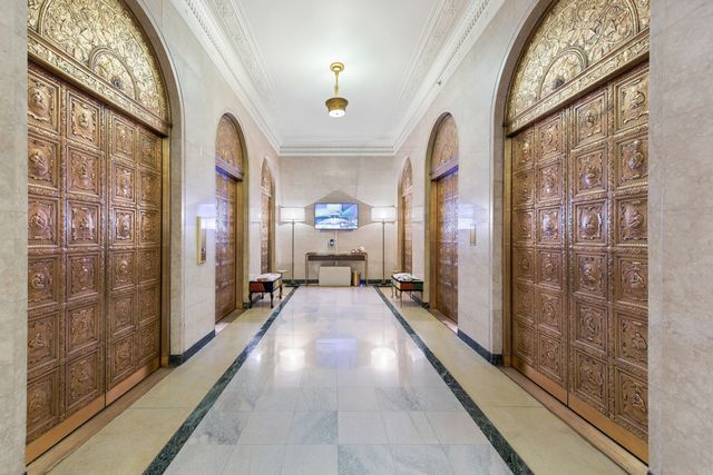 310 S Michigan Avenue 1001, Chicago, IL 60604