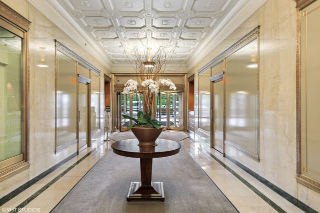 310 S Michigan Avenue 1001, Chicago, IL 60604