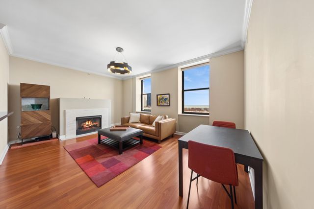 310 S Michigan Avenue 1001, Chicago, IL 60604