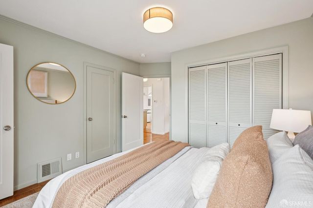 2171 43rd Avenue, San Francisco, CA 94116