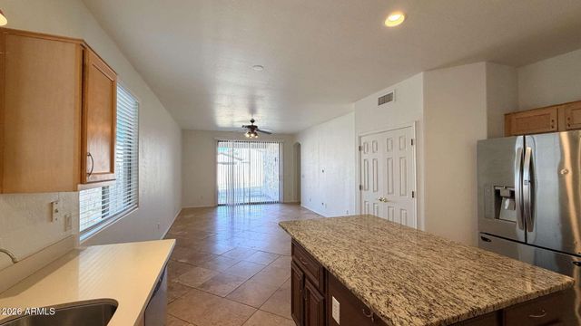 2614 E FREMONT Road, Phoenix, AZ 85042