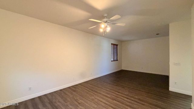 2614 E FREMONT Road, Phoenix, AZ 85042