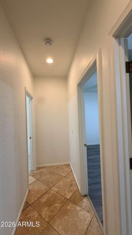 2614 E FREMONT Road, Phoenix, AZ 85042