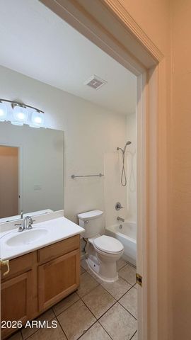 2614 E FREMONT Road, Phoenix, AZ 85042