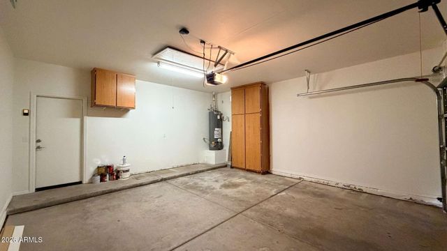 2614 E FREMONT Road, Phoenix, AZ 85042