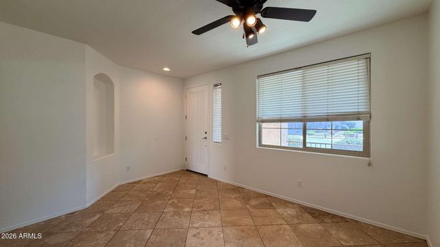 2614 E FREMONT Road, Phoenix, AZ 85042