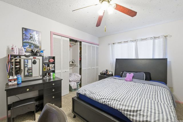 1206 Hayloft Ln, San Antonio, TX 78245