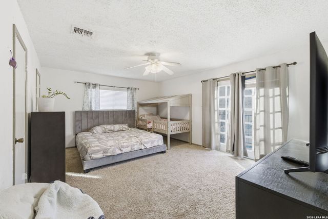 1206 Hayloft Ln, San Antonio, TX 78245