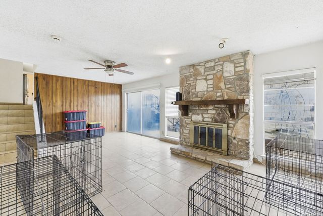 1206 Hayloft Ln, San Antonio, TX 78245