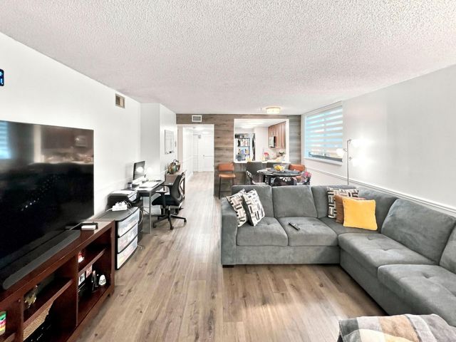 6575 W Oakland Park Boulevard 101, Lauderhill, FL 33313