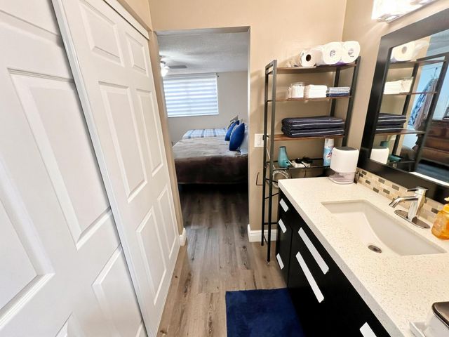 6575 W Oakland Park Boulevard 101, Lauderhill, FL 33313