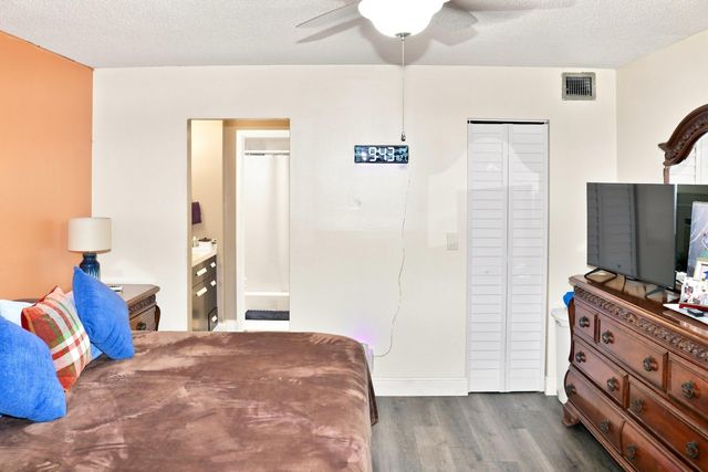 6575 W Oakland Park Boulevard 101, Lauderhill, FL 33313