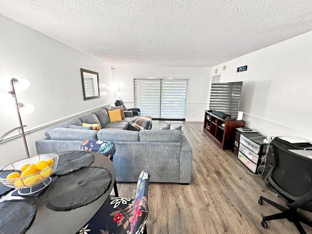6575 W Oakland Park Boulevard 101, Lauderhill, FL 33313