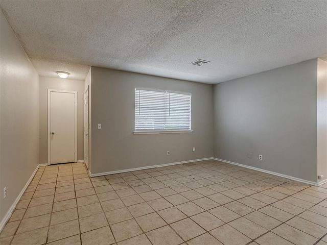 3320 Hampton Road, Oklahoma City, OK 73115