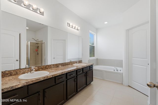 3262 HIDDEN MEADOWS Court, Green Cove Springs, FL 32043