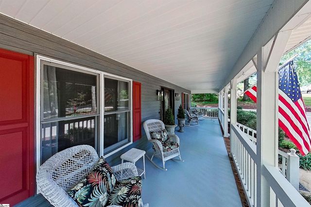 116 Forest Drive, Woodruff, SC 29388