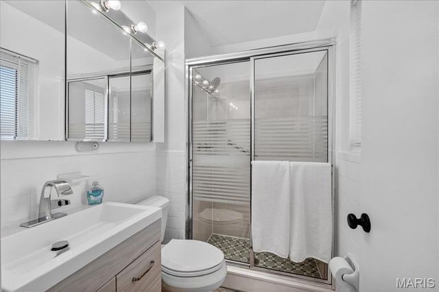 19 Blanchette Drive, Florissant, MO 63031