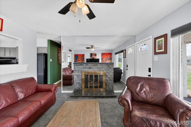 19 Blanchette Drive, Florissant, MO 63031