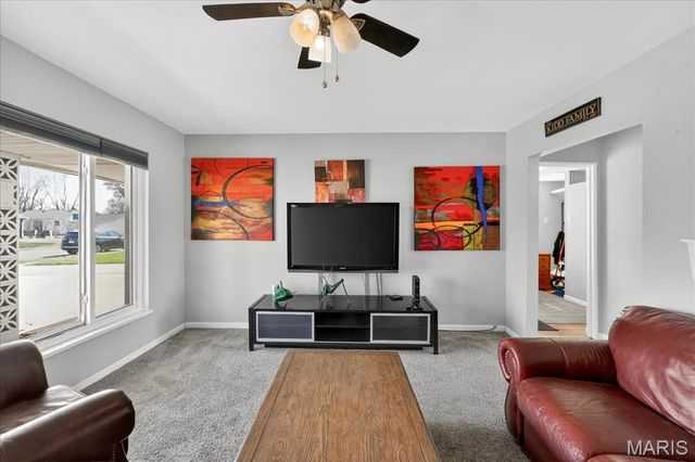 19 Blanchette Drive, Florissant, MO 63031