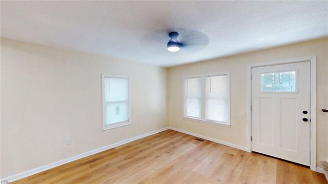 1307 W W 42nd ST, Norfolk, VA 23508