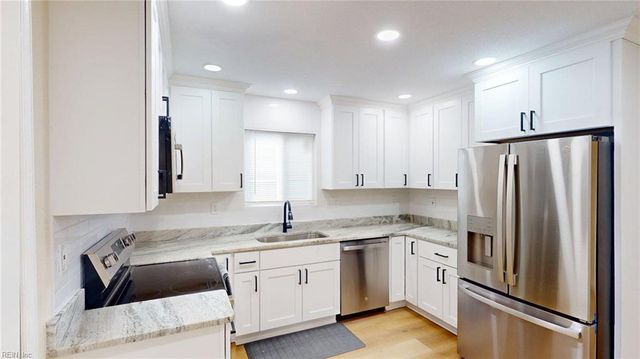 1307 W W 42nd ST, Norfolk, VA 23508
