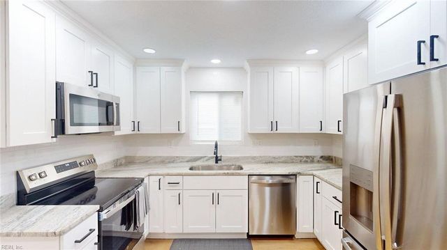 1307 W W 42nd ST, Norfolk, VA 23508