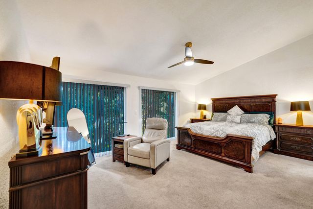 1743 NE 4th Avenue F4, Fort Lauderdale, FL 33305