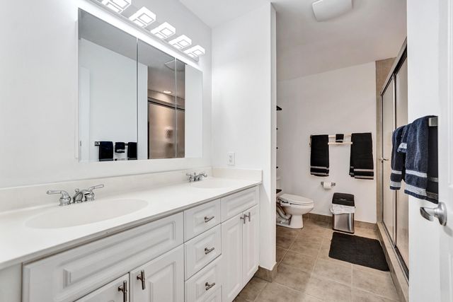 1743 NE 4th Avenue F4, Fort Lauderdale, FL 33305