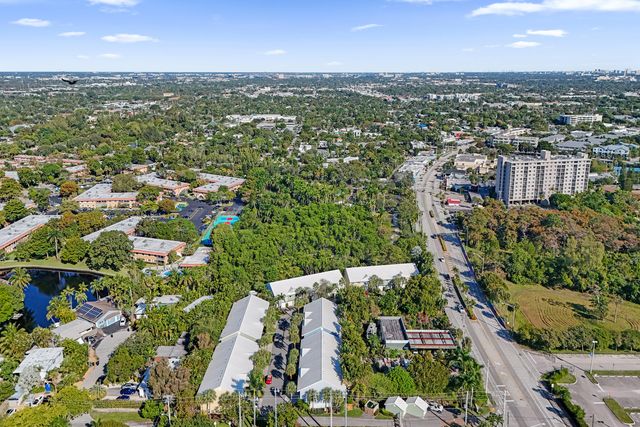 1743 NE 4th Avenue F4, Fort Lauderdale, FL 33305
