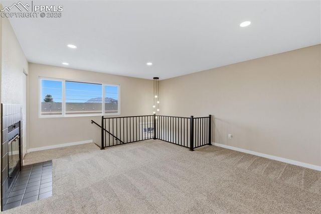 352 Mount View Lane, Colorado Springs, CO 80907