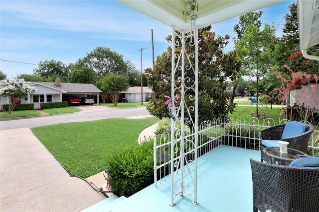 1503 Oak Street, Mckinney, TX 75069