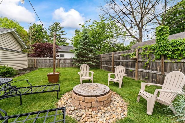 405 Hadley Avenue, Oakwood, OH 45419