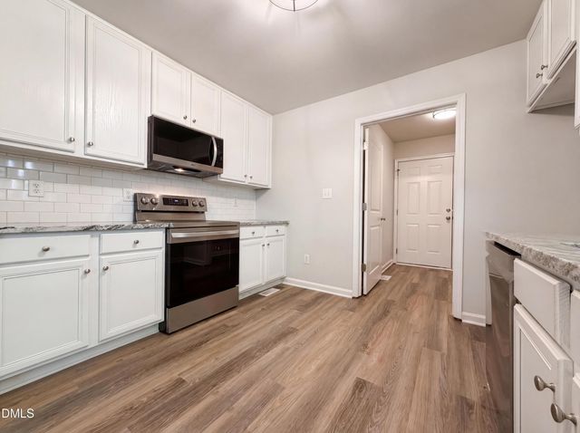 409 Black Forest Drive, Clayton, NC 27527