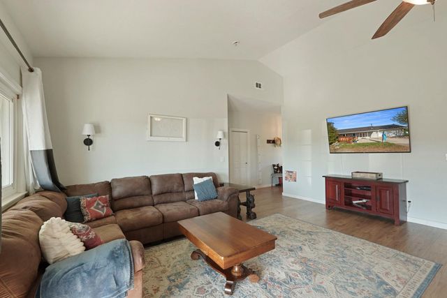 7851 Chardonnay Pl, Valley Springs, CA 95252