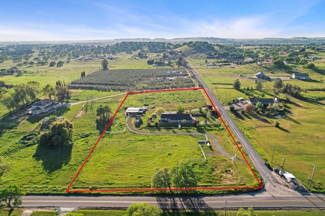 7851 Chardonnay Pl, Valley Springs, CA 95252