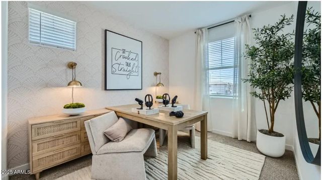 8316 E PETERSON Avenue, Mesa, AZ 85212