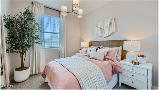 8316 E PETERSON Avenue, Mesa, AZ 85212