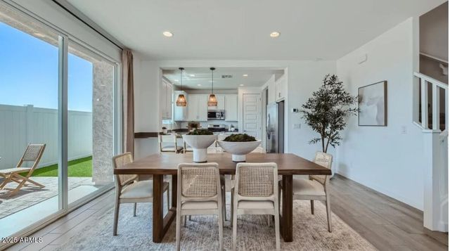 8316 E PETERSON Avenue, Mesa, AZ 85212