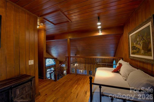 262 Azalea Hills Lane, Spruce Pine, NC 28777