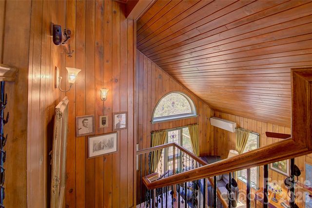 262 Azalea Hills Lane, Spruce Pine, NC 28777