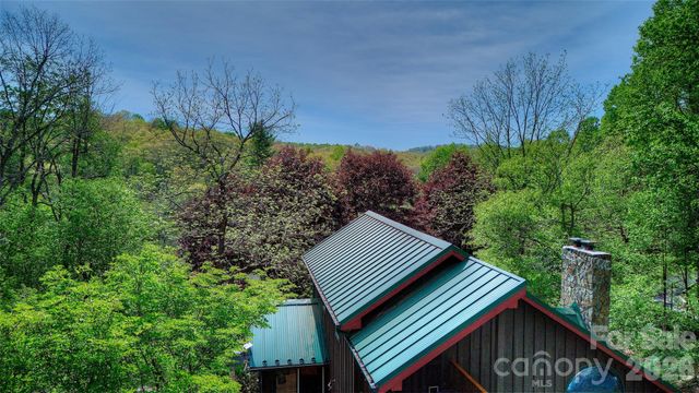 262 Azalea Hills Lane, Spruce Pine, NC 28777