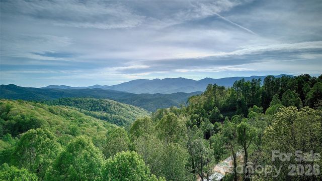 262 Azalea Hills Lane, Spruce Pine, NC 28777
