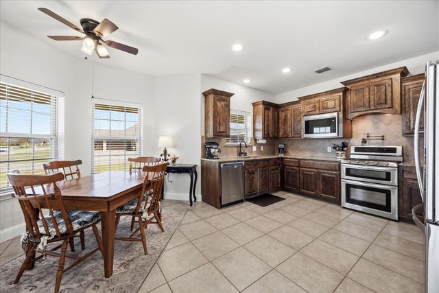 431 Brooks Drive, Nevada, TX 75173