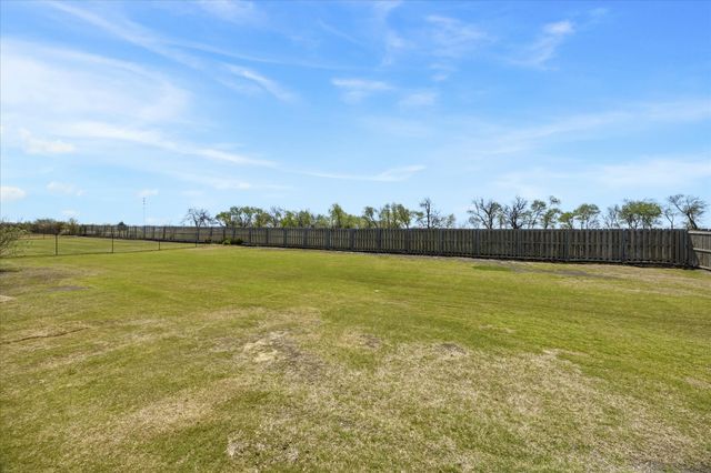 431 Brooks Drive, Nevada, TX 75173