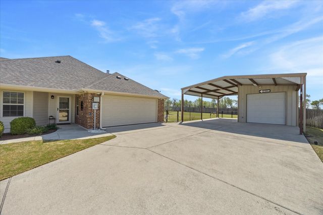 431 Brooks Drive, Nevada, TX 75173