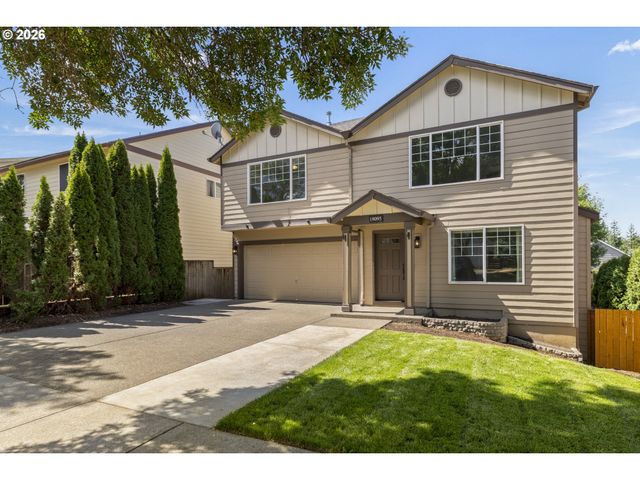 19095 BARRINGTON Ave, Sandy, OR 97055
